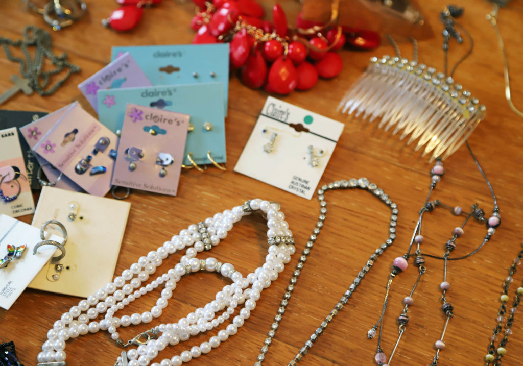 JEWELRY DECLUTTER  HOW ORGANIZING SMALL THINGS CAN HAVE A BIG IMPACT 